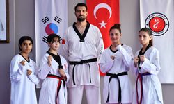 Hem kendisi hem sporcusu aynı turnuvada madalya mücadelesi verecek