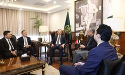 İçişleri Bakanı Yerlikaya, Pakistanlı mevkidaşı Nakvi ile görüştü