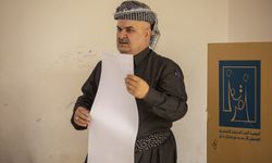 Irak'ta güvenlik birimlerinde görevli olanlar parlamento seçimi için oy kullanmaya başladı