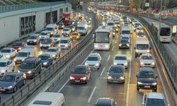 İstanbul'da akşam saatlerinde trafik yoğunluğu yüzde 89'a çıktı