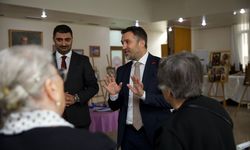 İstanbul'daki huzurevlerinde yaşayan emekli öğretmenler bir araya geldi