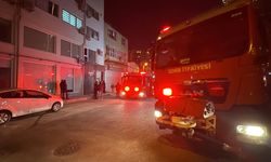 İzmir'de baskı atölyesinde çıkan yangın söndürüldü