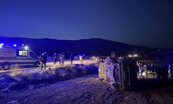 Kahramanmaraş'ta şarampole devrilen işçi servisindeki 2 kişi öldü, 7 kişi yaralandı