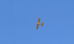 Kayseri'de klasik otomobil ve model uçak tutkunları gösteri sundu