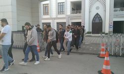 Kocaeli merkezli dolandırıcılık operasyonunda gözaltına alınan 37 şüpheli adliyede