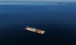 Kocaeli'de karaya oturan gemi kurtarıldı