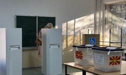 Kuzey Makedonya'da halk, yerel seçimin ikinci turu için sandık başında