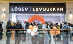 LSV Dükkan ilk AVM mağazasını Bursa'da açtı