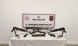 Muş'ta ruhsatsız silah ve mühimmat ele geçirildi