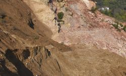 Ordu'da taş ocağı şantiyesinde göçük altında kalan işçiyi arama çalışmalarına ara verildi