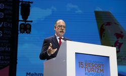 Pegasus Hava Yolları Yönetim Kurulu Başkanı Nane, Antalya'daki 'Resort Turizm Kongresi'nde konuştu: