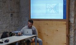 Rami Kütüphanesi'nde, tarihi mekanlar çizimlerle yeniden hayat buluyor