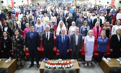 Rus kozmonot Aleksandr Lazutkin Adana'da üniversite öğrencileriyle buluştu