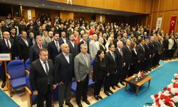 Samsun'da 'Milli Egemenliğin Doğuşu: Samsun'dan Cumhuriyete' paneli düzenlendi