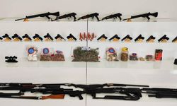 Şanlıurfa'da silah kaçakçılığı operasyonunda 9 şüpheli yakalandı