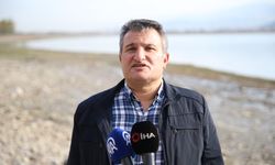 Sapanca Gölü'nde oluşan kabarcıklar su altından ve havadan görüntülendi