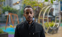 Savaşta yakınlarını kaybeden Sudanlı öğrenciler, HDK'yi katliamla ve cinsel istismarla suçladı