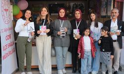 Şırnak'ta 'Cezeri'nin İzinde Kardeşlik Ruhuyla Türkiye Yüzyılı Cizre Kitap Fuarı' sürüyor