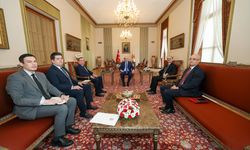 TBMM Başkanı Kurtulmuş, Özbekistan'ın Ankara Büyükelçisi Haydarov'u kabul etti