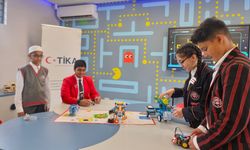 TİKA, Güney Afrika'daki ilkokulda robotik kodlama sınıfı kurdu