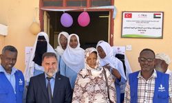 TİKA, Sudan'da bir lisede dikiş eğitim atölyesi açtı