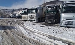 Ardahan-Şavşat kara yolu kontrollü ulaşıma açıldı