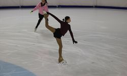 Artistik Buz Pateni Türkiye Şampiyonası, Kocaeli'de başladı