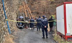 Artvin'de kamyonetin alt yola devrildiği kazada 3 kişi öldü