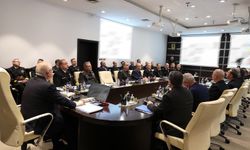 Bakan Güler başkanlığında 'Deniz Kuvvetleri Komutanlığı Yıllık Komutanlar Toplantısı' yapıldı
