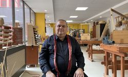 Bakan Kurum, atık malzemeleri enstrümanlara çeviren müzik öğretmeninin görüntülerini paylaştı: