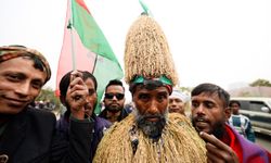 Bangladeş Milliyetçi Partisi Genel Başkan Vekili Rahman, 17 yıl sonra ülkesine döndü