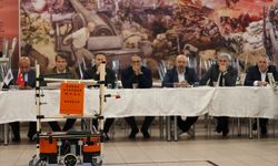 Bursa'da liselilerin geliştirdiği otonom robot 'Vektör' sanayide iş yükünü hafifletecek