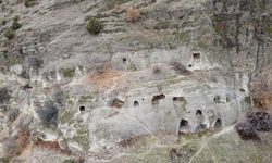 Çankırı'daki İndağı Kaya Mezarları tarih ve doğa meraklılarının ilgisini çekiyor