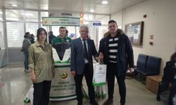 Edirne Tapu Müdürlüğünde işlem yaptıranlara fidan hediye edildi