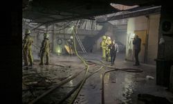 Fatih'te bir otoparkta çıkan yangın söndürüldü