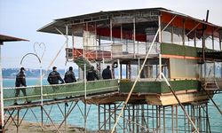 Seyhan Baraj Gölü kıyısındaki kaçak yapıların yıkımına başlandı