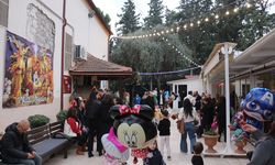 Hatay'da Ortodoks Kilisesi'nde geleneksel Noel hediyeleri dağıtıldı