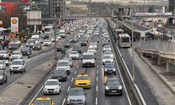 İstanbul'da sabah saatlerinde trafik yoğunluğu yüzde 72'ye kadar çıktı