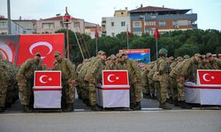 Manisa'da eğitimini tamamlayan 3 bin 559 acemi er ant içti