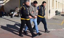 Manisa'da fabrikadan hırsızlığa karışan 5 zanlı tutuklandı