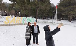 Manisa'da sezonun ilk kar yağışı etkili oldu