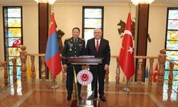 Milli Savunma Bakanı Güler, Moğolistan Genelkurmay Başkanı Korgeneral Sunrev'i kabul etti