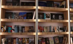 Sofya'da açılan 'Uluslararası Kitap Fuarı'nda Türk standı ilgi görüyor