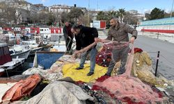 Tekirdağlı balıkçılar poyrazın dinmesini bekliyor