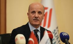 YÖK Başkanı Özvar, Fatih Sultan Mehmet Vakıf Üniversitesinin Senato Toplantısı'nda konuştu: