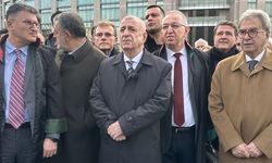 Zafer Partisi Genel Başkanı Özdağ, 'Cumhurbaşkanı'na hakaret' suçundan yargılandığı davada beraat etti