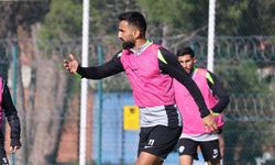 Aliağa FK, Gökhan Karadeniz'in peşinde