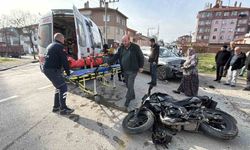 Bolu'da ciple çarpışan motosikletli yaralandı