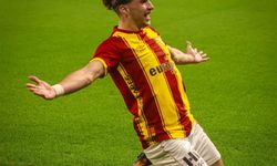 Göztepe'de Arda ve Dennis yakın markajda