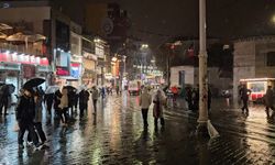 İstanbul'da kar yağışı devam ediyor